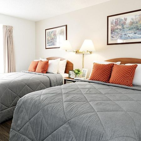 Intown Suites Extended Stay Richmond Va - Мидлотиан Екстериор снимка